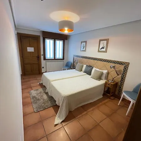 Biazteri Casa de hóspedes 3*